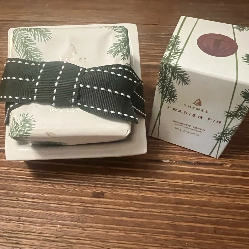 🆕🌲Thymes Frasier Fir Votive Candle and Soap with Wooded Pattern Soap Dish 🌲🆕